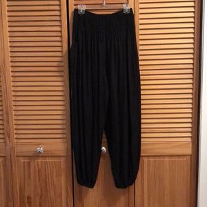 Black elastic waist harem pants